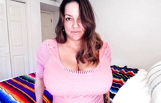 big boobs,brunette,lingerie,milf,solo,striptease,webcam